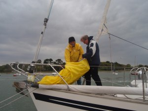 Mounting the new headsail